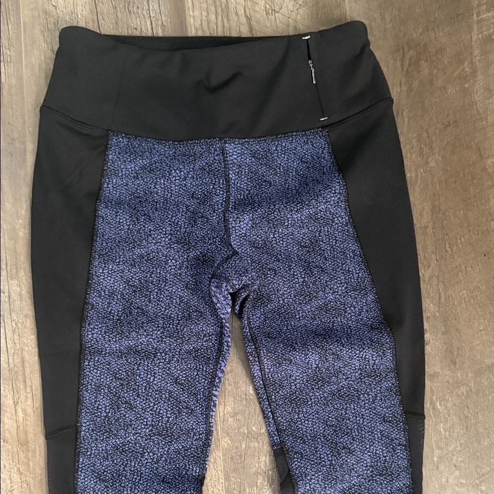 CALIA by Carrie Underwood Black and Blue Leggings - Picture 2 of 9